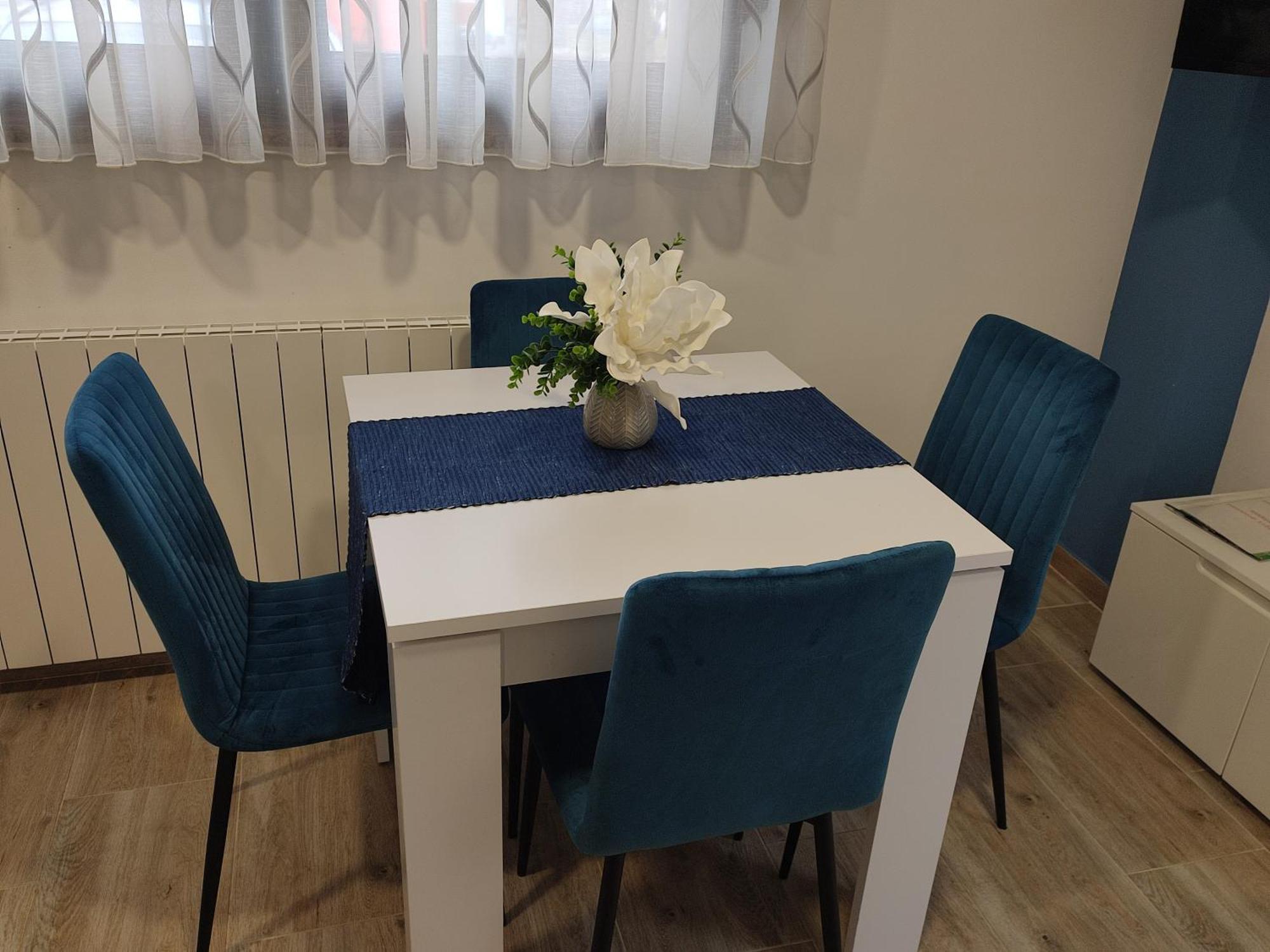 Apartments & Rooms 4 Rijeke คาร์โลวัตส์ ภายนอก รูปภาพ