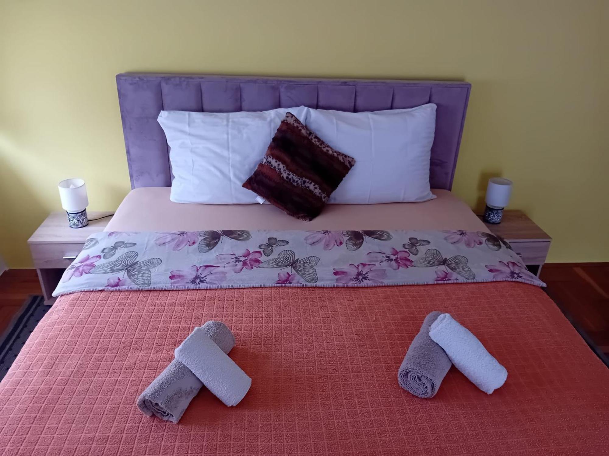 Apartments & Rooms 4 Rijeke คาร์โลวัตส์ ภายนอก รูปภาพ