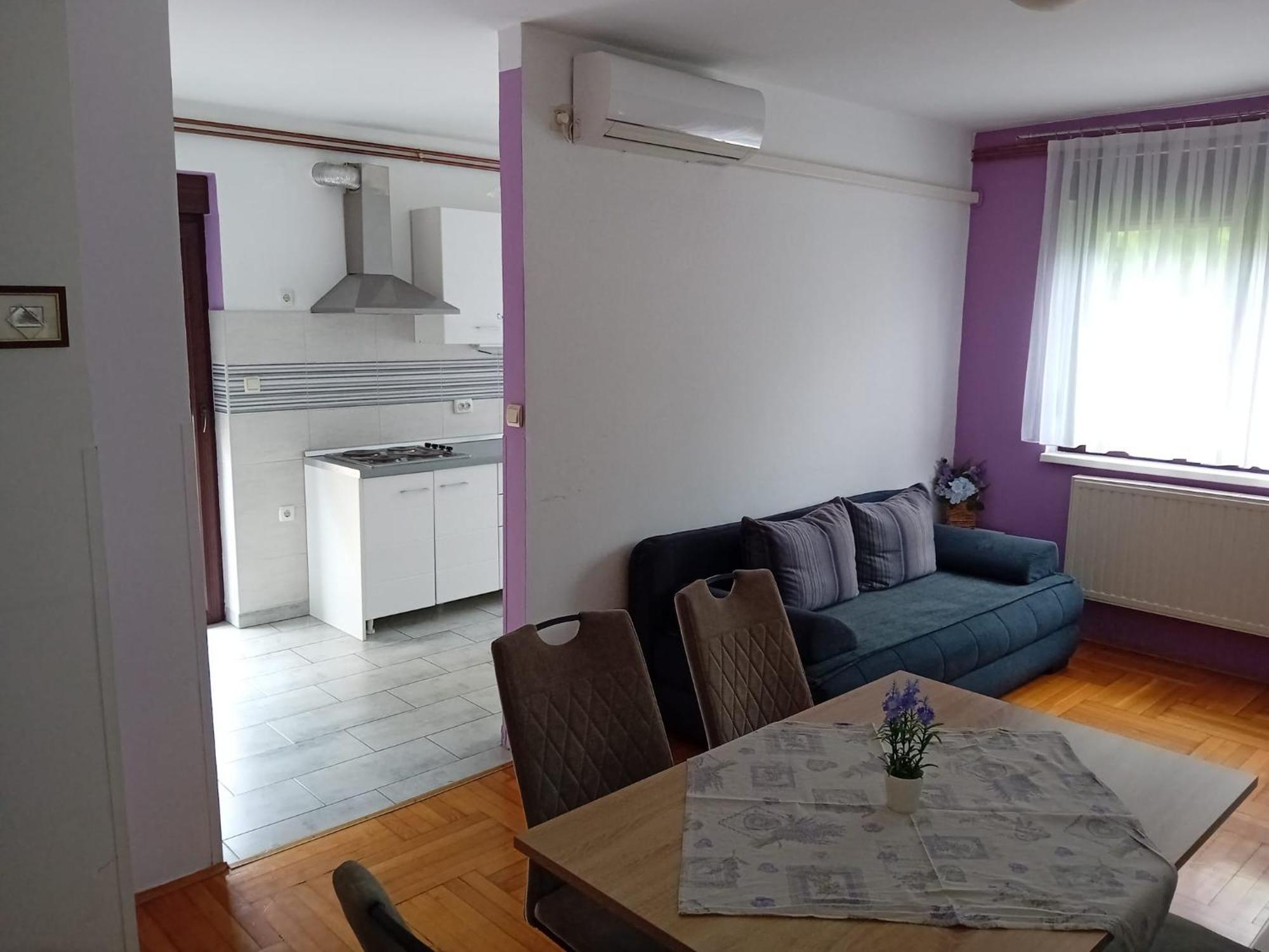 Apartments & Rooms 4 Rijeke คาร์โลวัตส์ ภายนอก รูปภาพ